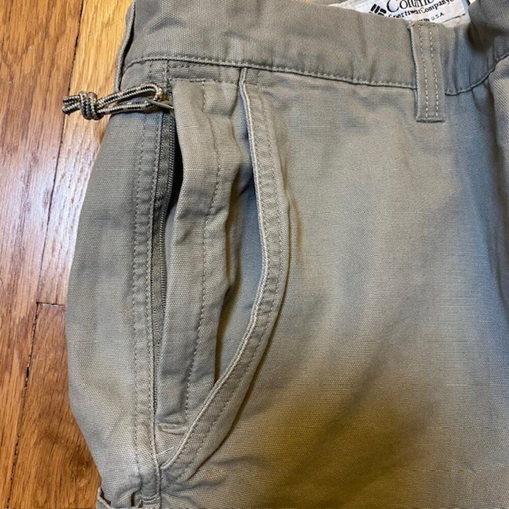 Columbia Mens 34 Flat Front Tan Khaki 5 Pocket Fishing Hike Chino Shorts Cotton - Picture 5 of 7